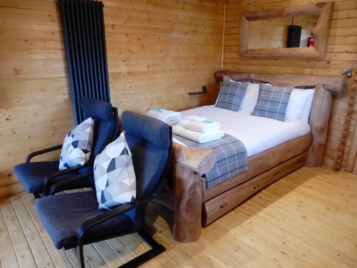 Balmoral Studio Lodge Ellesmere Esterno foto