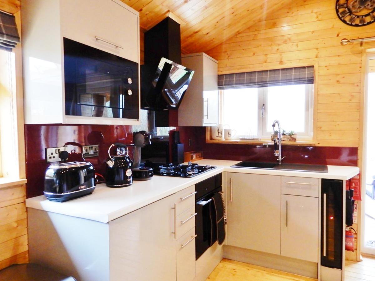 Balmoral Studio Lodge Ellesmere Esterno foto