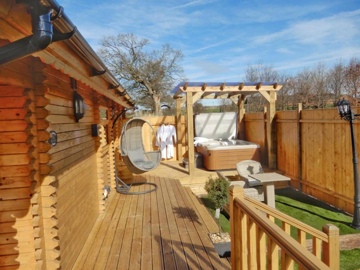 Balmoral Studio Lodge Ellesmere Esterno foto