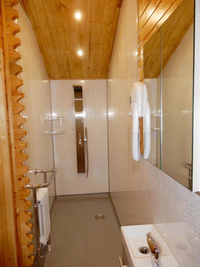 Balmoral Studio Lodge Ellesmere Esterno foto