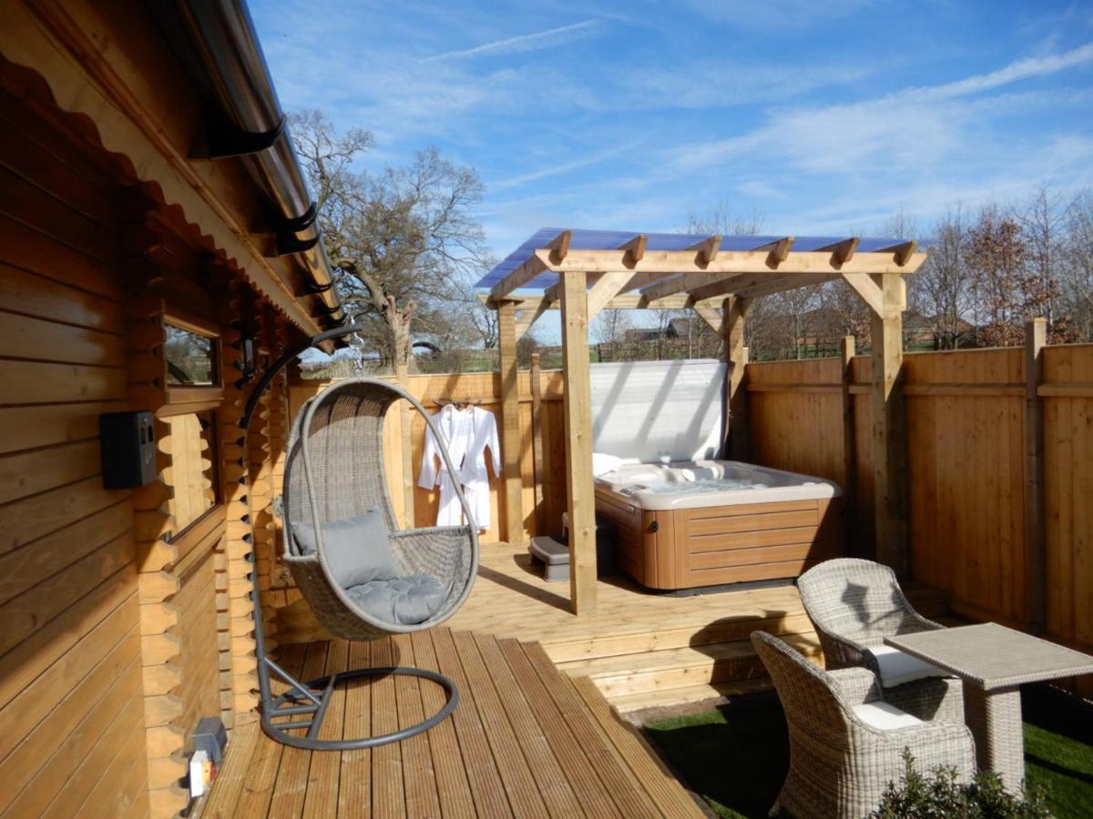 Balmoral Studio Lodge Ellesmere Esterno foto