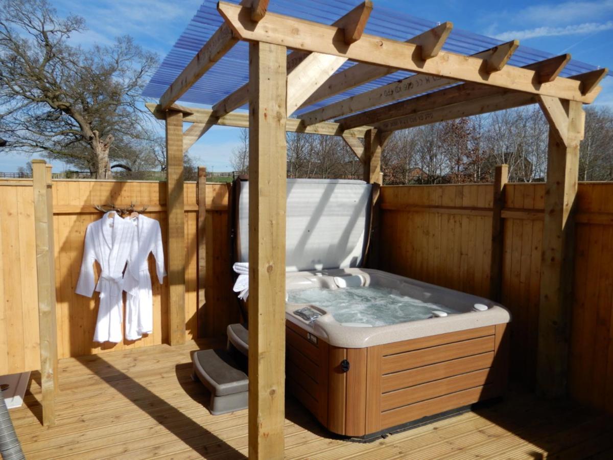 Balmoral Studio Lodge Ellesmere Esterno foto
